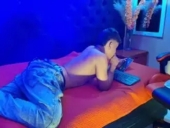 Amateur Private Sex Chat of AlexDuMontt