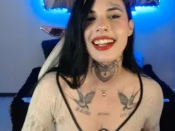 Amateur Adult Webcams of Maddy_Vicius19