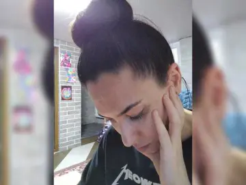 Bongacams Live Sex Cam of Marina4Love