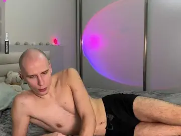 Bongacams Sex Cam of XXXDreamTeam