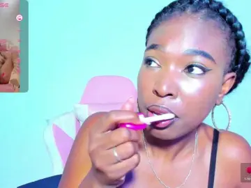 Bongacams Nude Webcam of myblackdope