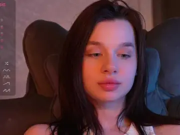 Bongacams Watch Live Sex Cams of MossiPolli