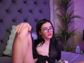 Bongacams Private Sex Chat of CallieDoll