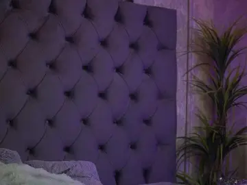 Bongacams Adult Webcam of CallieDoll