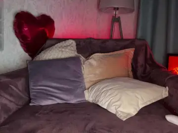 Bongacams Nude Webcam of PinkFoxya