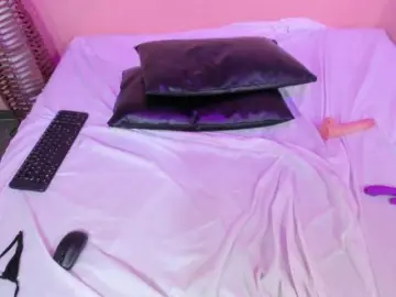Bongacams Watch Live Sex Cams of SukyLuna