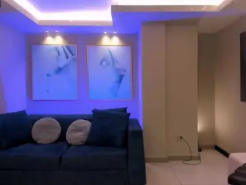 Bongacams Watch Live Sex Cams of AlinaKravitz