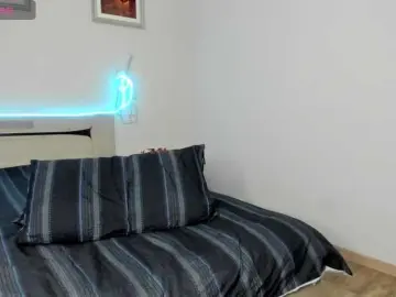Bongacams Nude Webcam of TessaAurora