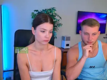 Bongacams Live Sex Cam of jony-jessica