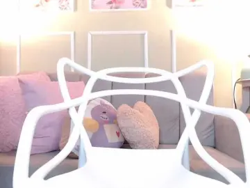 Bongacams Free Porn Cam of CurlyDani