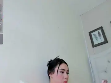 Bongacams Best Webcam of kittybluuee