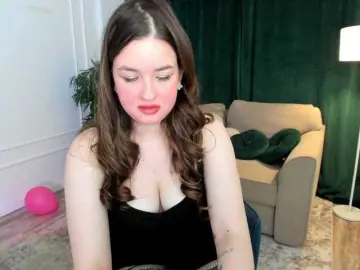 Bongacams Nude Webcam of HoneyGlow