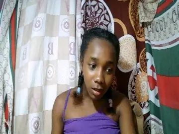 Bongacams Sex Chat of Little-sexy
