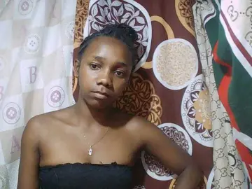 Bongacams Nude Webcam of Little-sexy