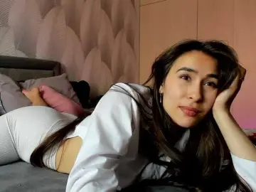 Bongacams Nude Webcam of Bambiiiii