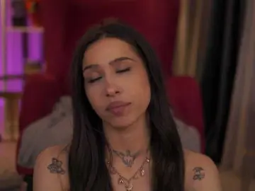 Bongacams Private Sex Chat of DaisyBella