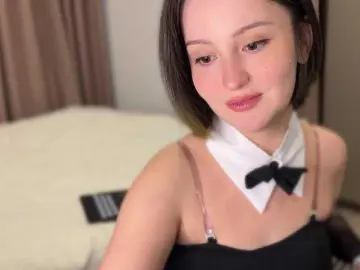 Bongacams Free Porn Cam of cuteeemily