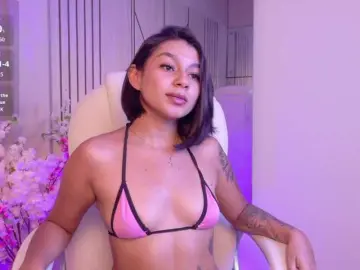 Bongacams Free Porn Cam of Alyssa-Ray
