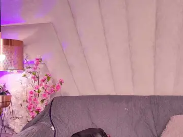 Bongacams Live Sex Cam of Alyssa-Ray