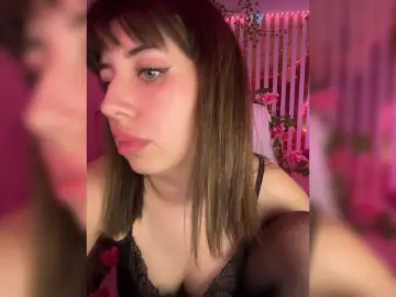 Bongacams Live Sex Cam of MiaLiaHot