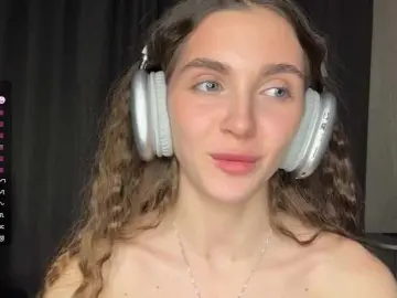 Bongacams Adult Video Chat of NydiaFuelling