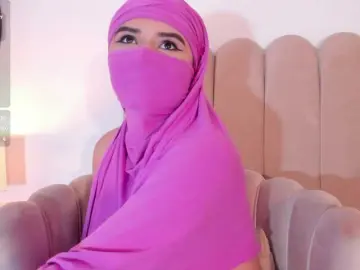 Bongacams Sex Cam of naiaali