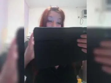 Bongacams Nude Webcam of MiaLovely