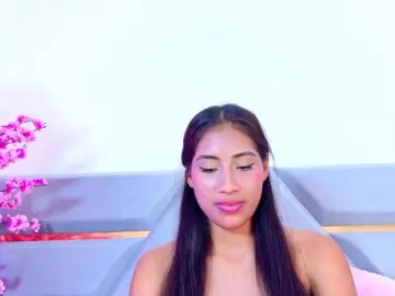 Bongacams Free Live Porn of YesyHills
