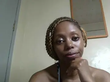 Bongacams Nude Webcam of SexyBanni