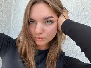 AnnitaByard