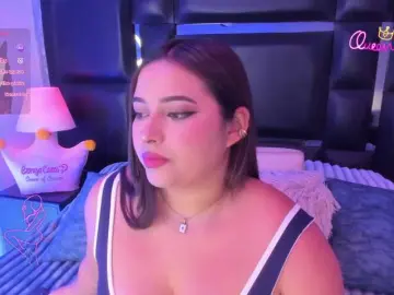 Bongacams Nude Webcam of EinnyMure