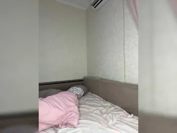 Bongacams Live Sex Cam of alizii