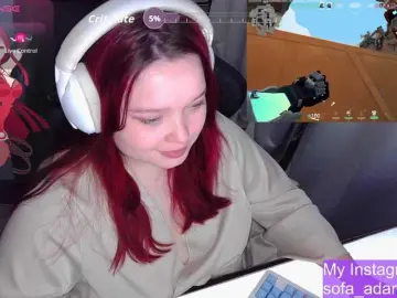 Bongacams Live Sex Cam of AlinaAdams