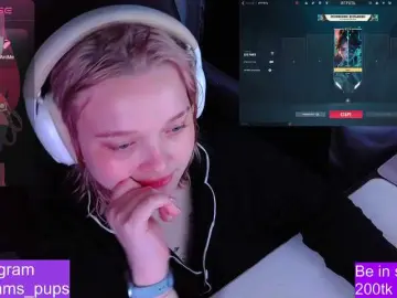 Bongacams Live Porn of AlinaAdams