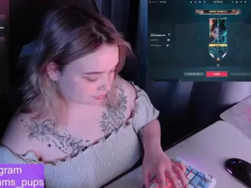 Bongacams Live Sex Cam of AlinaAdams