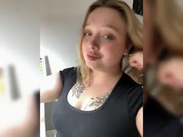 Bongacams Live Sex Cam of AlinaAdams