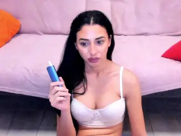 Bongacams Free Live Porn of RebeccaRay