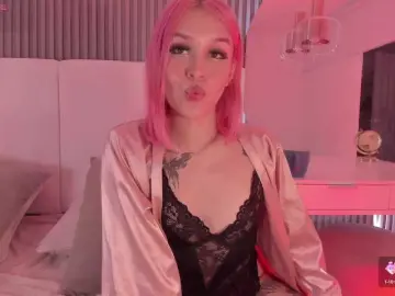 Bongacams Free Porn Cam of Skinnydoll1