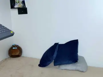 Bongacams Watch Live Sex Cams of lul1lovee