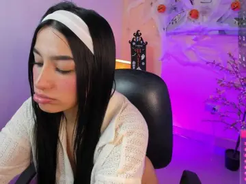 Bongacams Free Porn Cam of Angelvicky