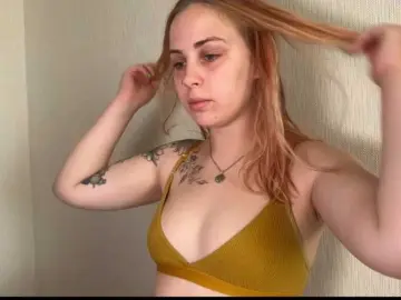 Bongacams Watch Live Sex Cams of LisaloveX