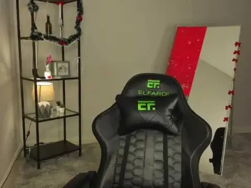 Bongacams Best live sex cam show of elfinvibes