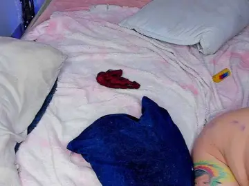 Bongacams Free Porn Cam of littlepear1