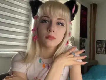 Bongacams Adult Video Chat of GiggleFluffX