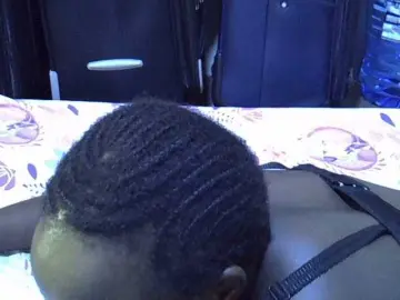 Bongacams Live Sex Cam of alora-skylar