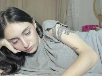 Bongacams Live Sex Cam of lesyalis
