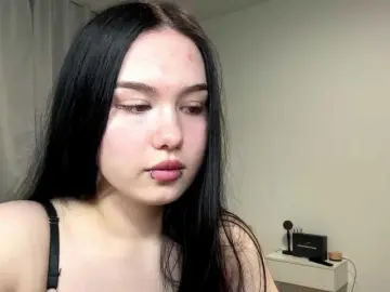 Bongacams Sex Chat of DiaphanousDream