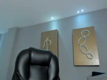 Bongacams Watch Live Sex Cams of KatieNolanX