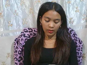 Bongacams Watch Live Sex Cams of Nina-001