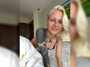 Bongacams Sex Chat of Twins666